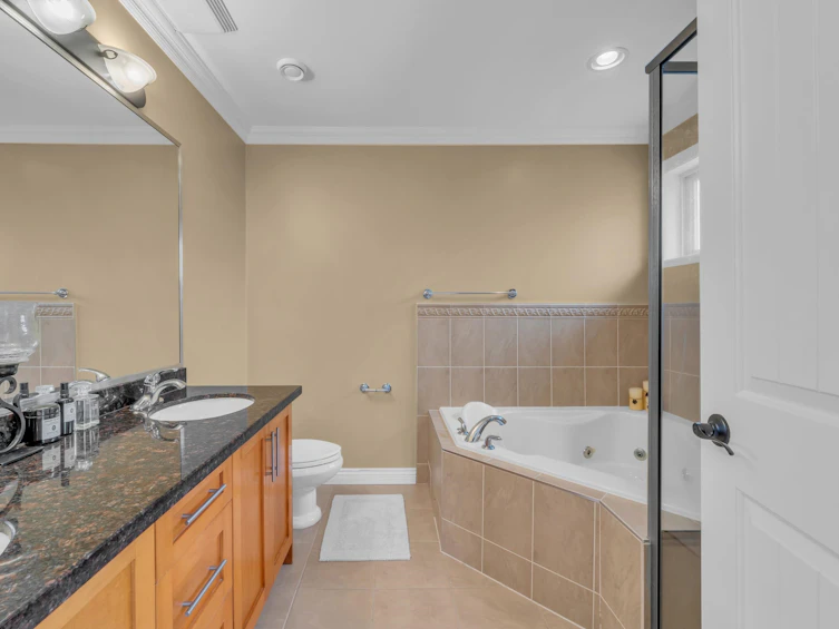 5325 Gilpin Street, Burnaby, BC, V5G 2H8 - 18