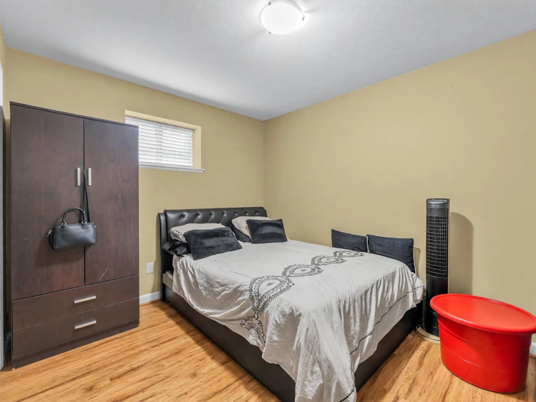 5325 Gilpin Street, Burnaby, BC, V5G 2H8 - 37