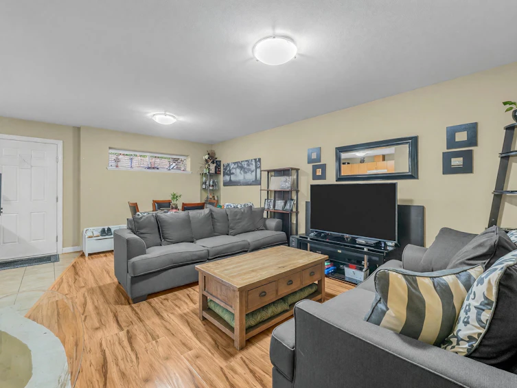 5325 Gilpin Street, Burnaby, BC, V5G 2H8 - 32