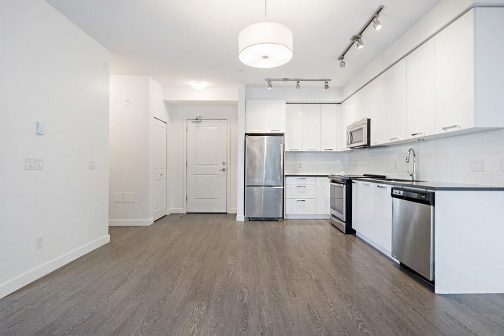 214-6533 Mckay Avenue, Burnaby, BC, V5H 2V5 - 9
