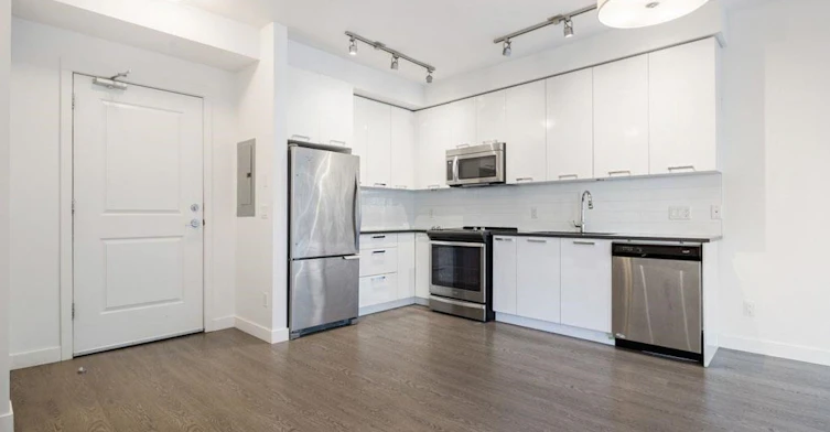 214-6533 Mckay Avenue, Burnaby, BC, V5H 2V5 - 10