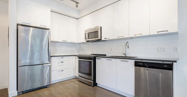 214-6533 Mckay Avenue, Burnaby, BC, V5H 2V5 - 11