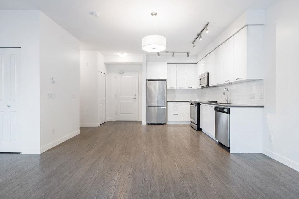 214-6533 Mckay Avenue, Burnaby, BC, V5H 2V5 - 7