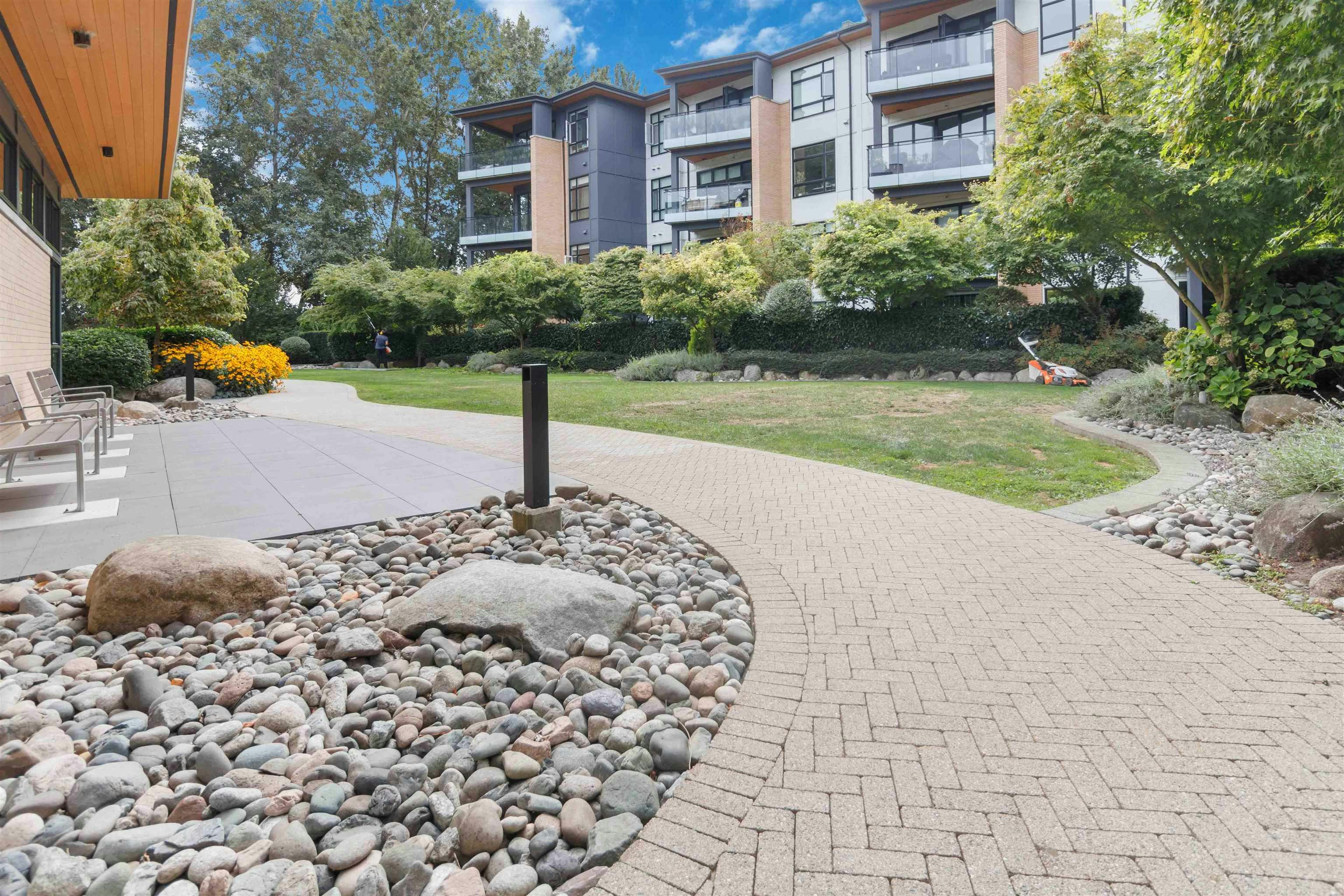 318-300 Salter Street, New Westminster, BC, V3M 0L9 - 25