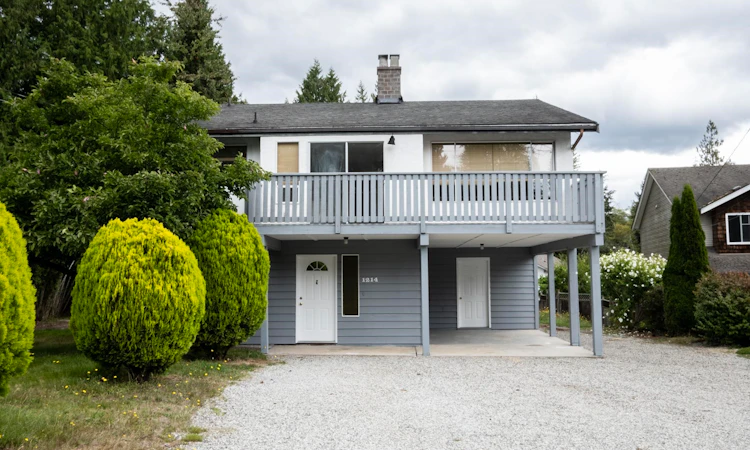 1214 Carole Place