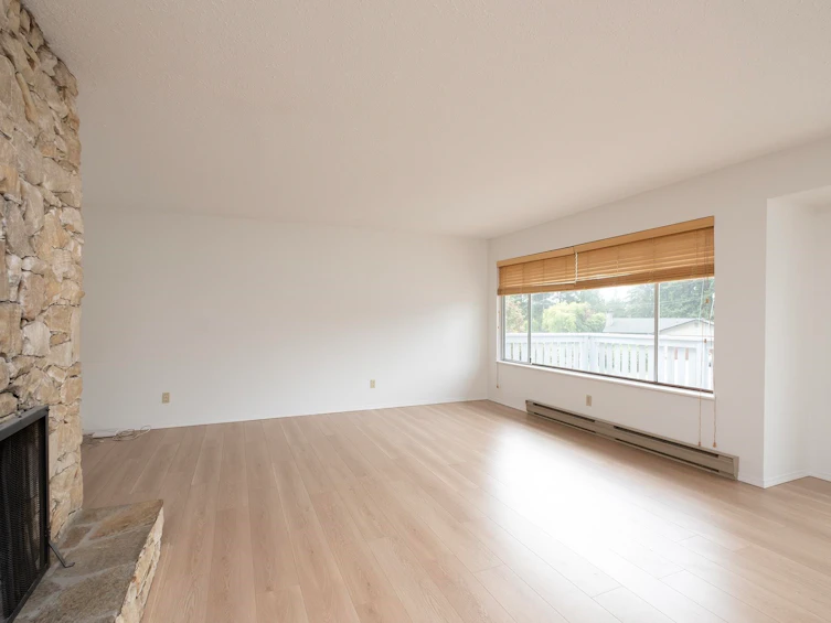 1214 Carole Place, Gibsons, BC, V0N 1V4 - 2
