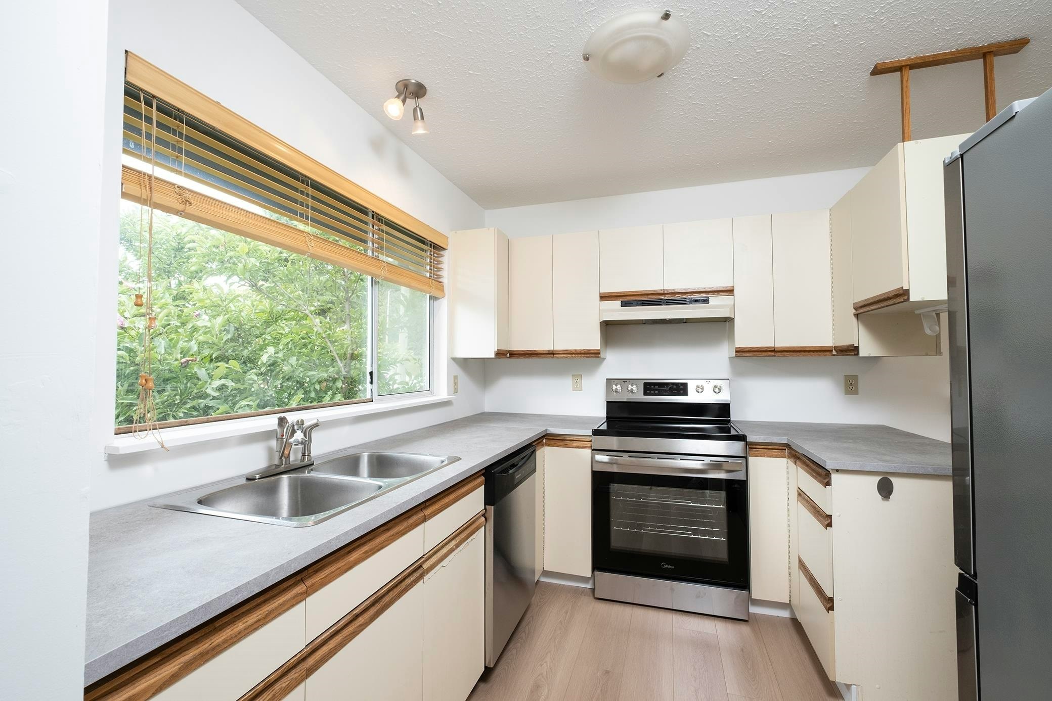 1214 Carole Place - 4