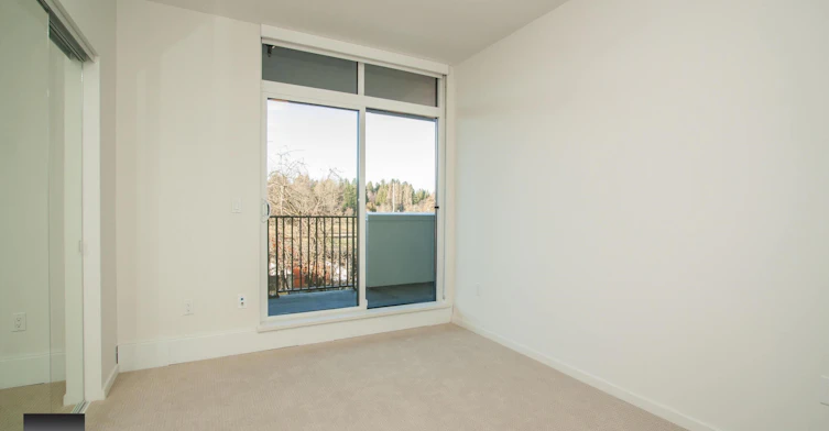 311-5080 Quebec Street, Vancouver, BC, V5W 2N2 - 4