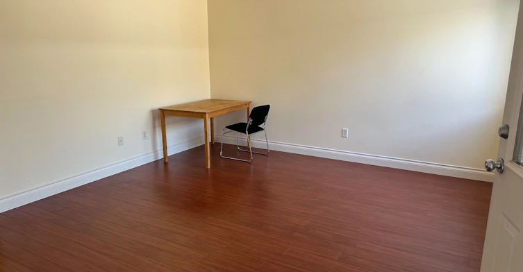 171 E Rockland Road, North Vancouver, BC, V7N 1R8 - 4