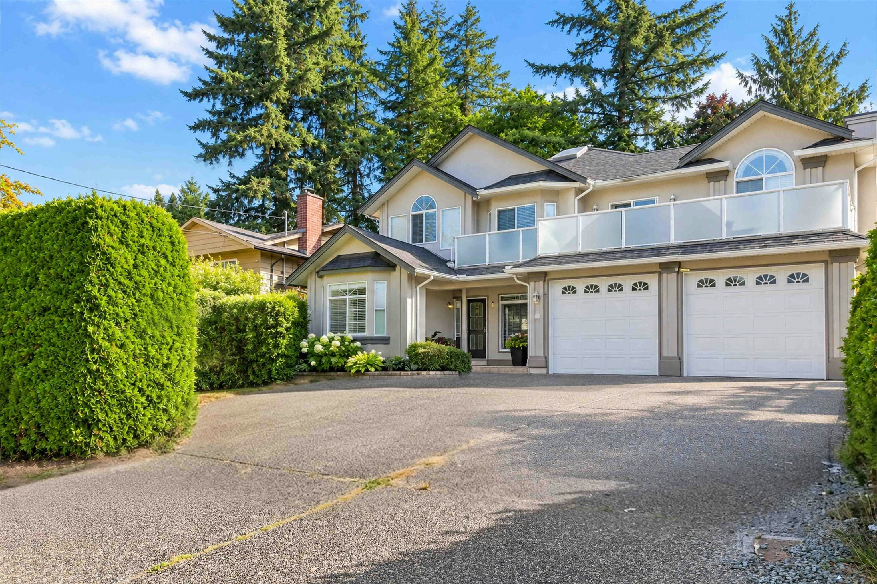 8868 112 Street, Delta, BC, V4C 4X4