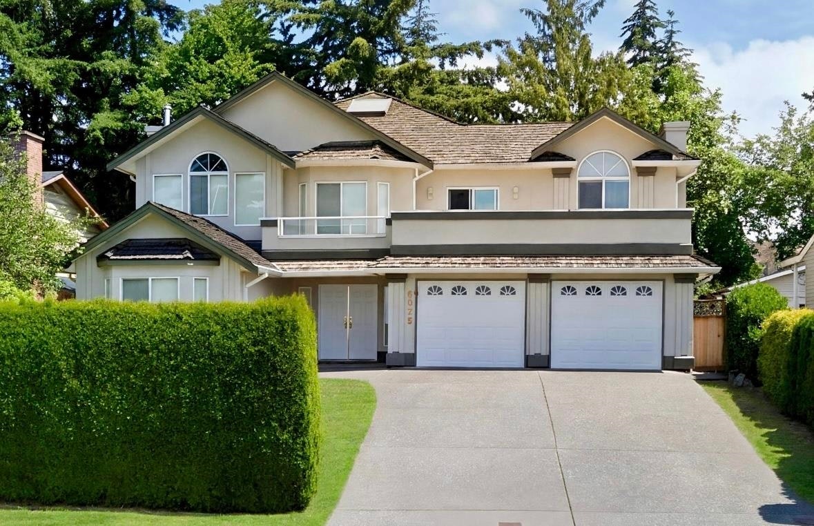 8868 112 Street, Delta, BC, V4C 4X4