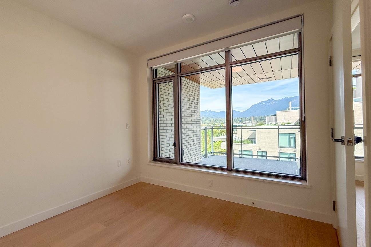 607-777 Harbour Way, North Vancouver, BC, V7P 0G2 - 13