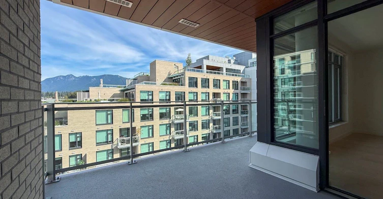 607-777 Harbour Way, North Vancouver, BC, V7P 0G2 - 21