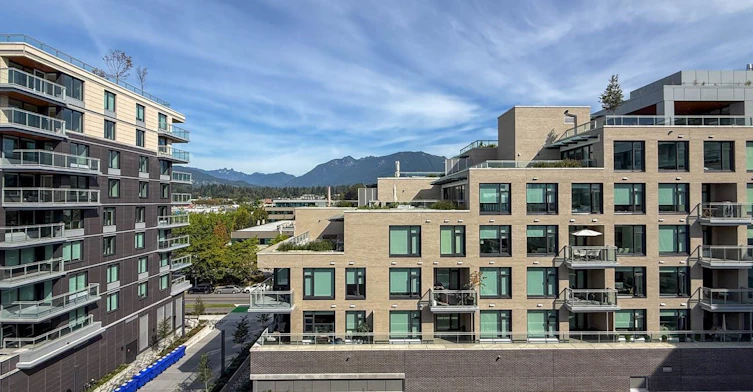 607-777 Harbour Way, North Vancouver, BC, V7P 0G2 - 24