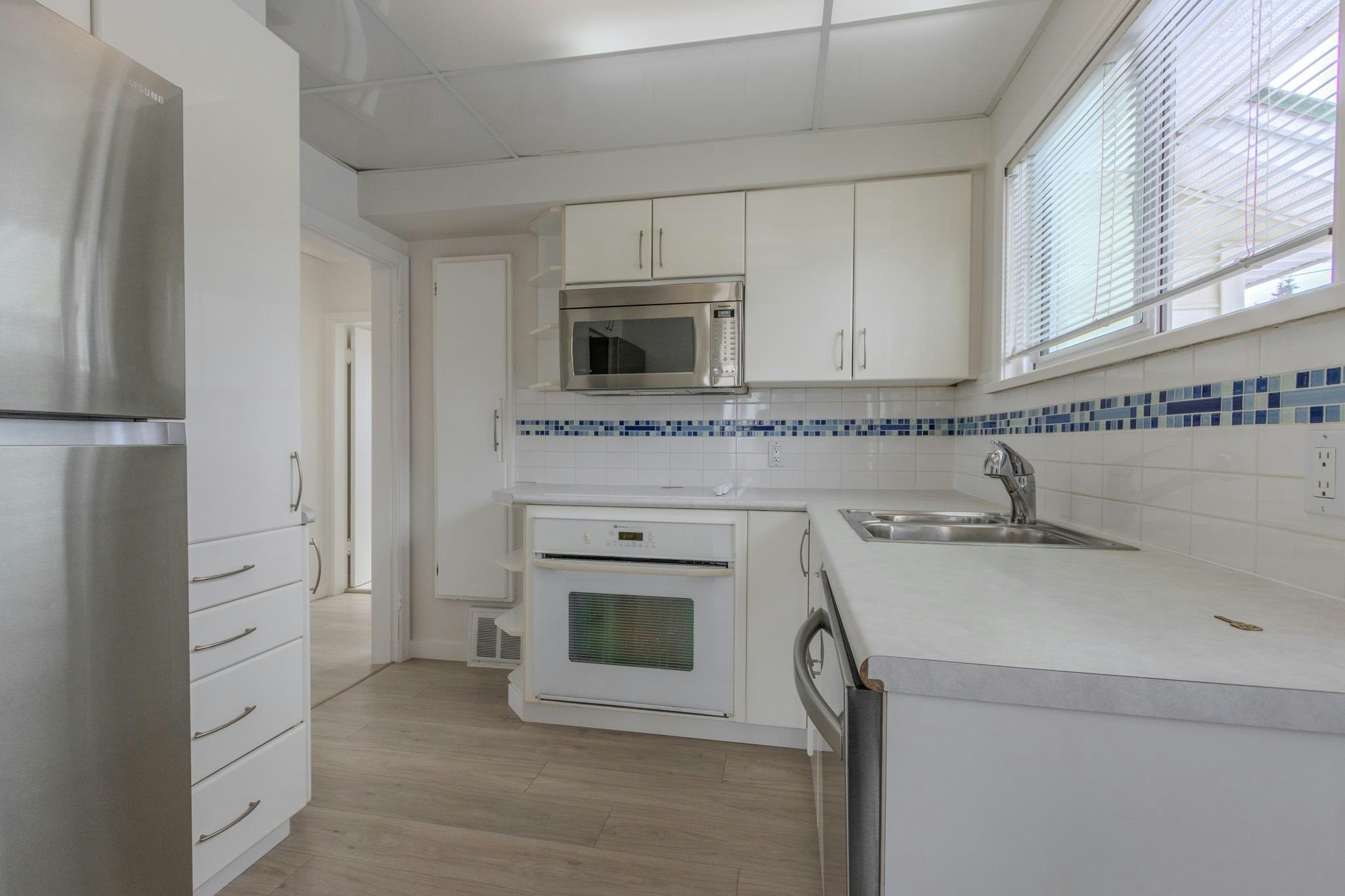 844 Burnaby Street, New Westminster, BC, V3L 4V9 - 4