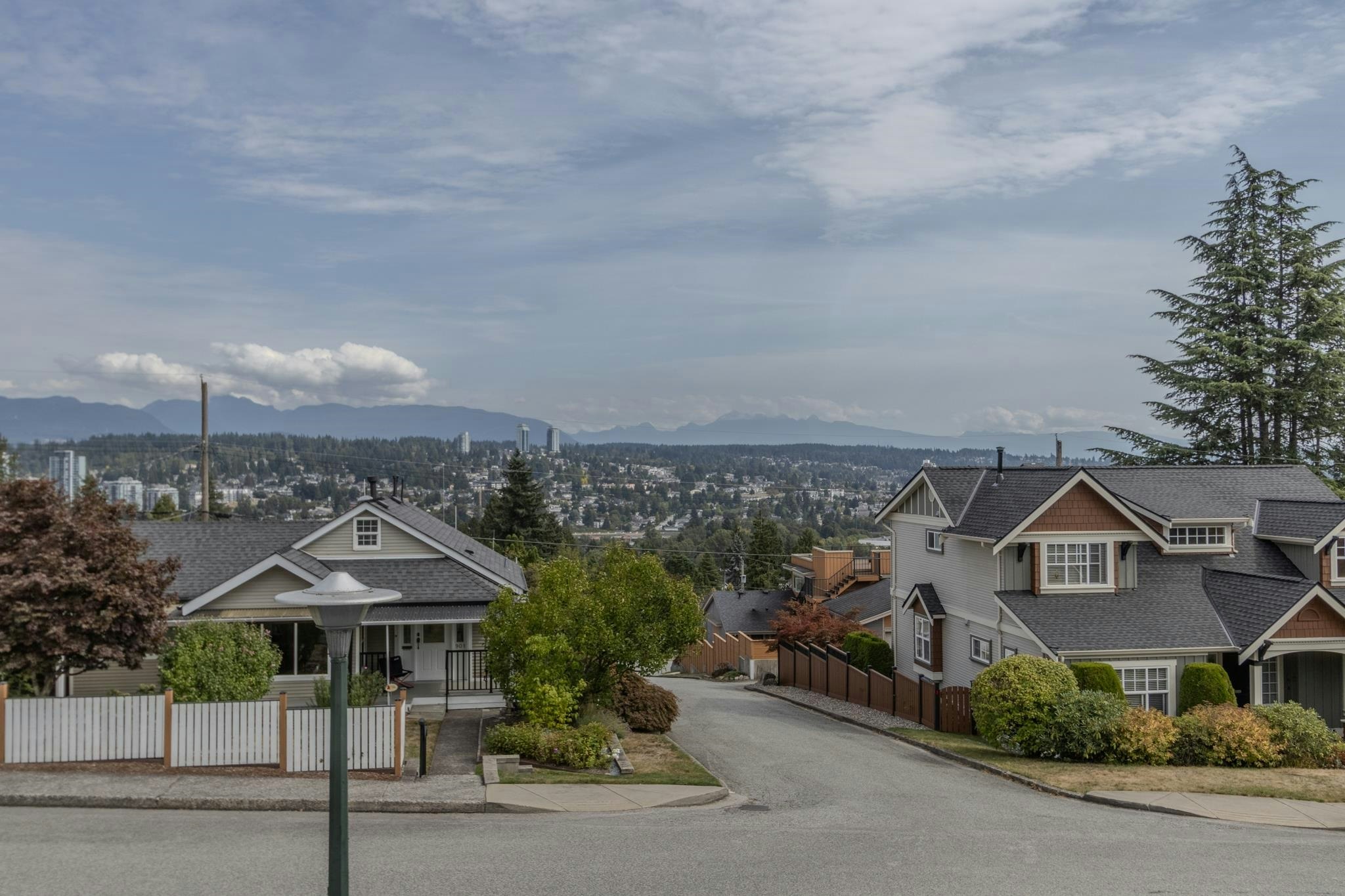 844 Burnaby Street, New Westminster, BC, V3L 4V9 - 13