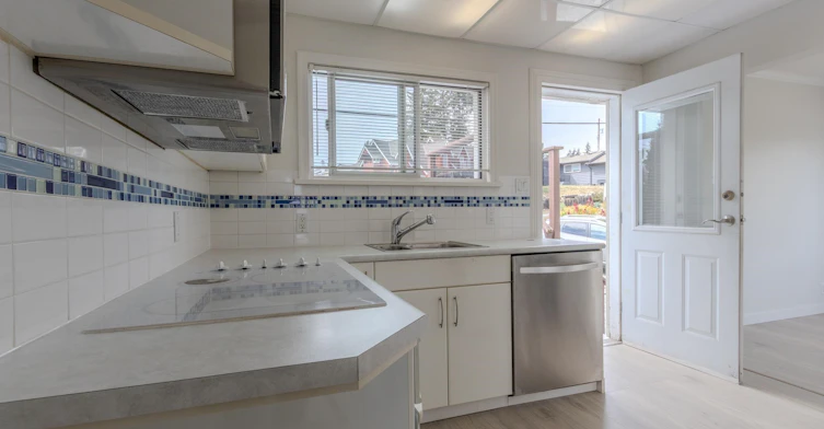 844 Burnaby Street, New Westminster, BC, V3L 4V9 - 5