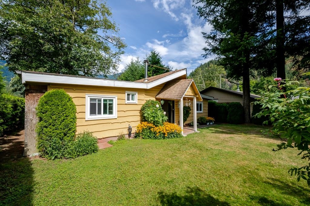 43885 Chestnut Lane - 2