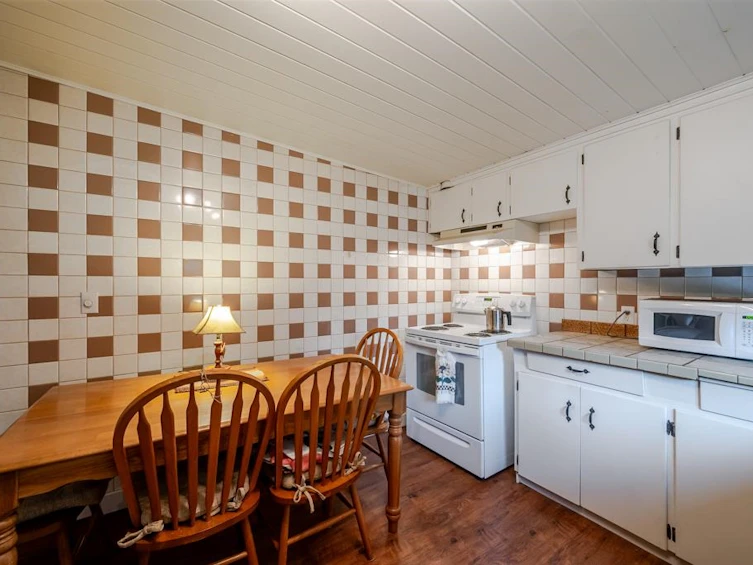 43885 Chestnut Lane, Mission, BC, V0M 1N0 - 16
