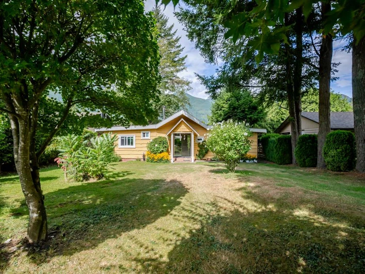 43885 Chestnut Lane, Mission, BC, V0M 1N0 - 4