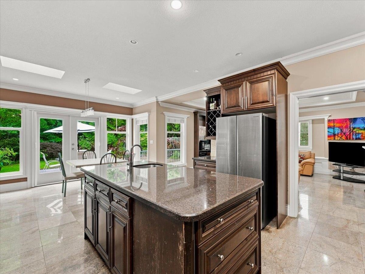 1417 Woods Drive, North Vancouver, BC, V7R 1A6 - 9