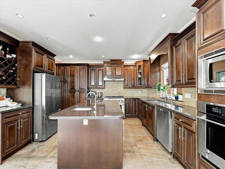 1417 Woods Drive, North Vancouver, BC, V7R 1A6 - 10