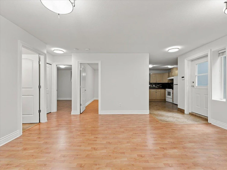1417 Woods Drive, North Vancouver, BC, V7R 1A6 - 35