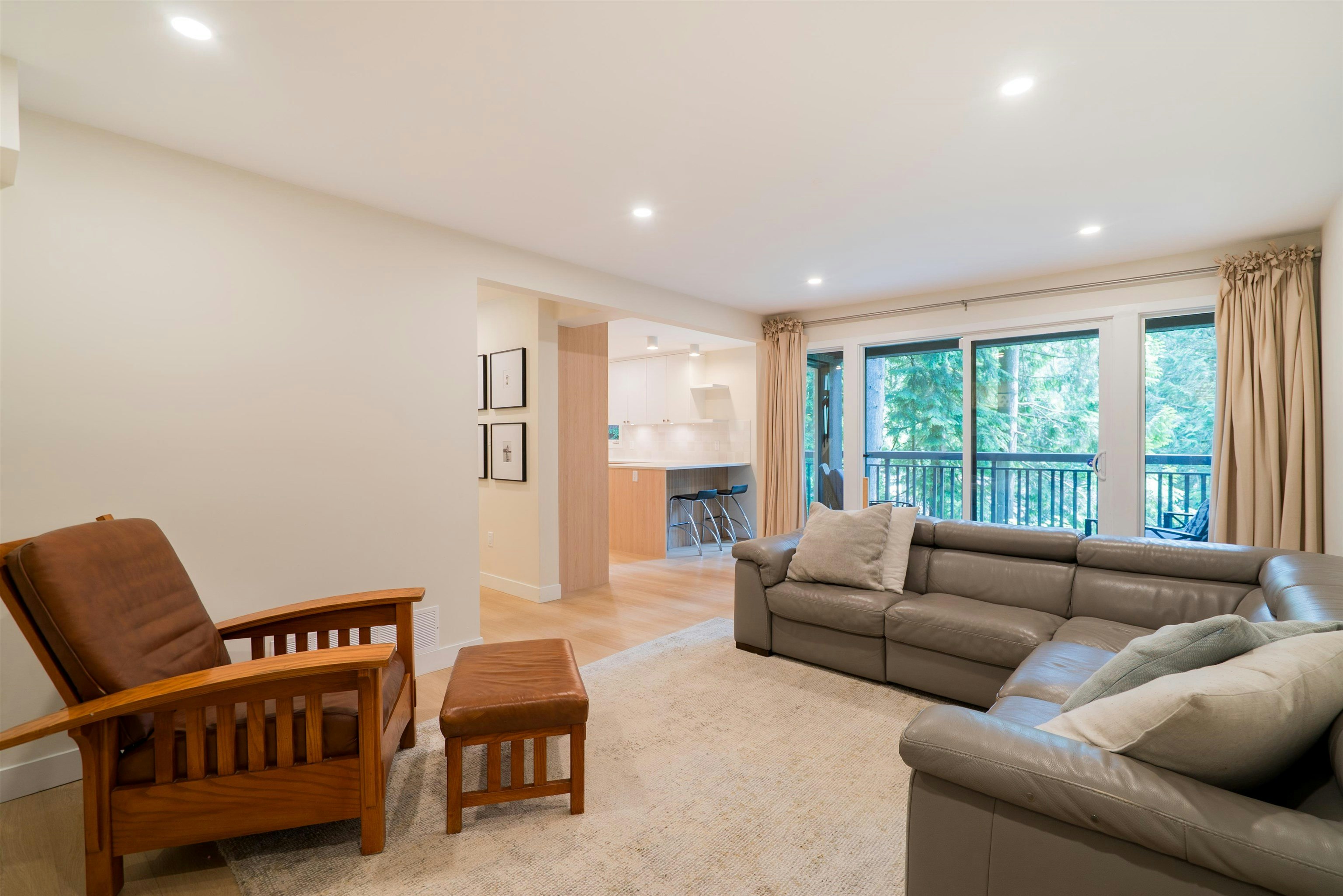 1139 Heritage Boulevard - 4