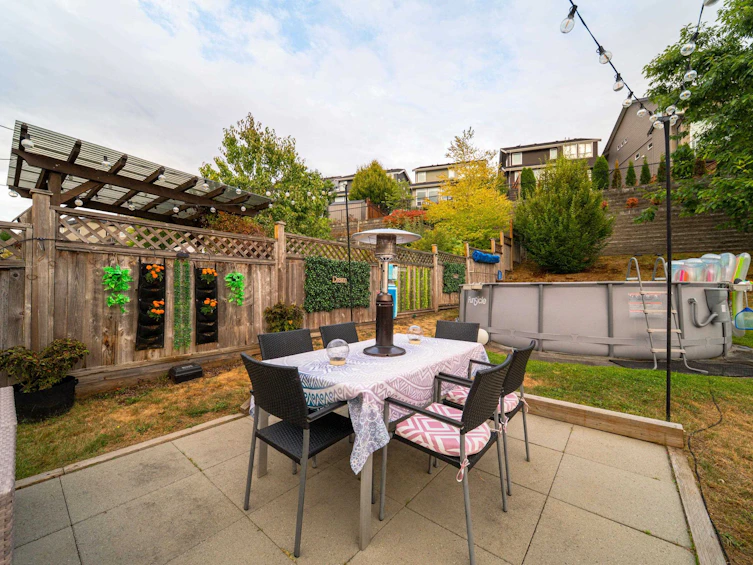 10476 Mceachern Street, Maple Ridge, BC, V2W 0H8 - 30