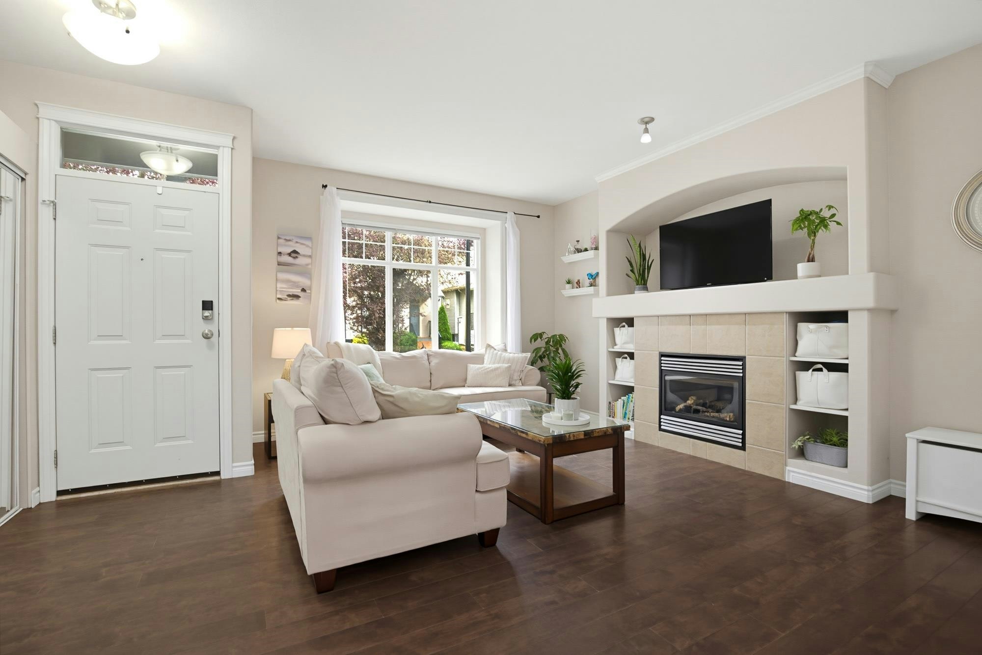 24360 102a Avenue - 2