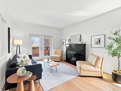 1970 Adanac Street - 5