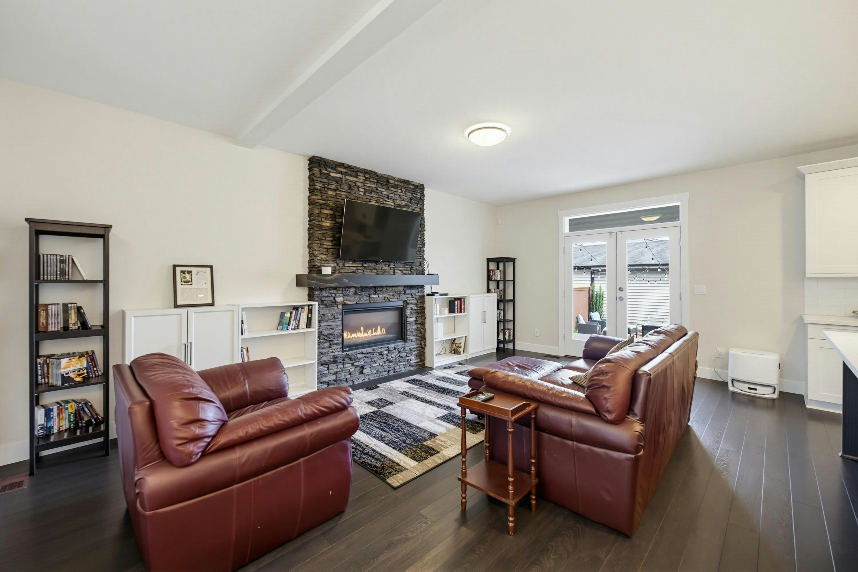 27047 35a Avenue - 3