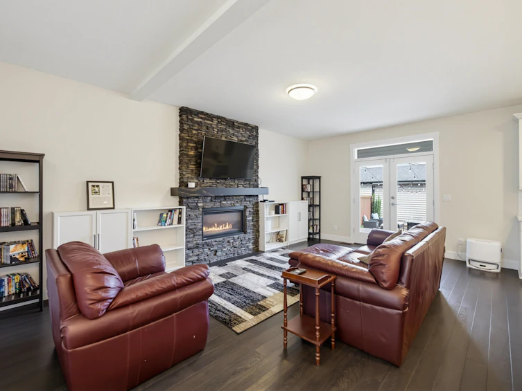 27047 35a Avenue, Langley, BC, V4W 0C3 - 2