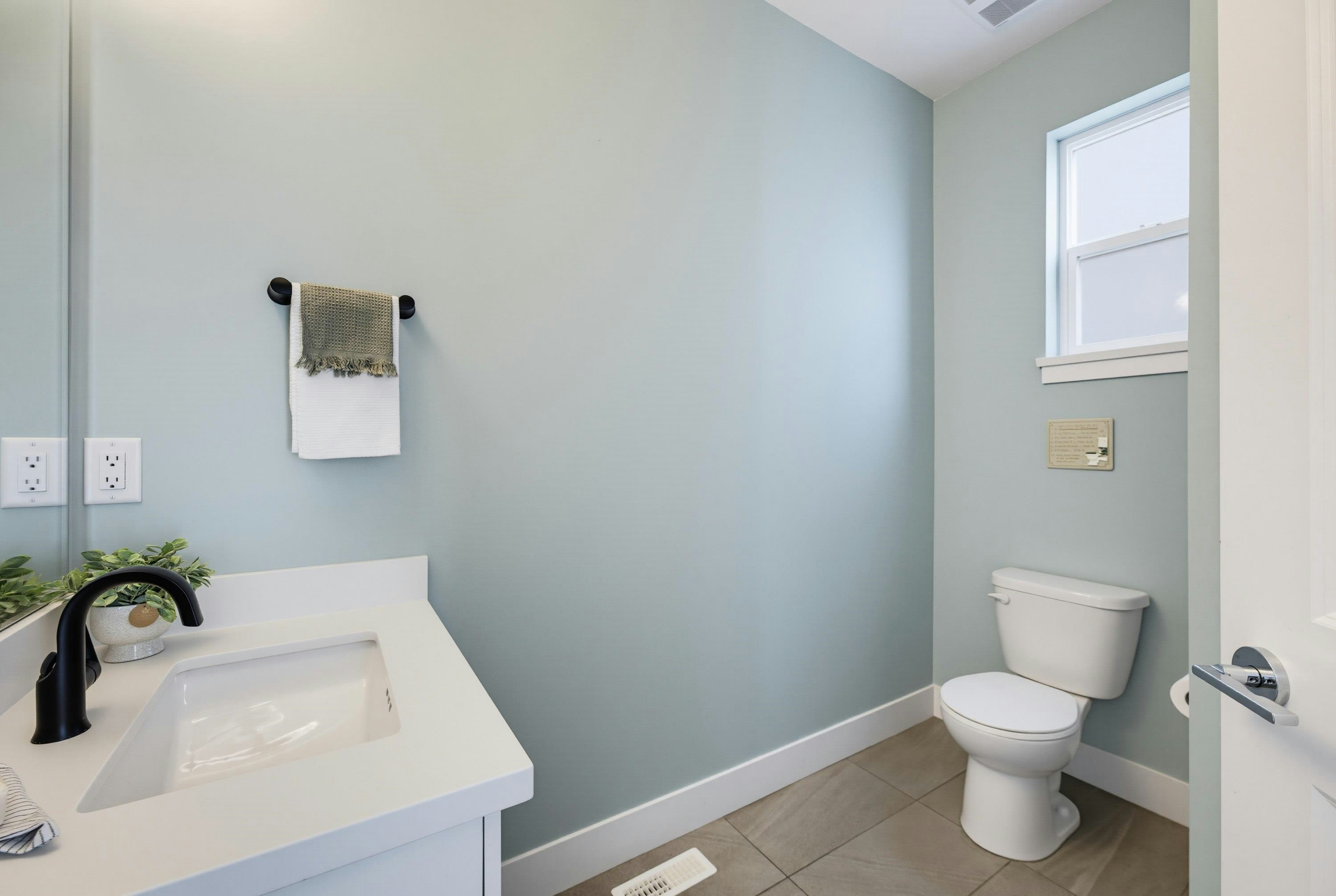 27047 35a Avenue, Langley, BC, V4W 0C3 - 11