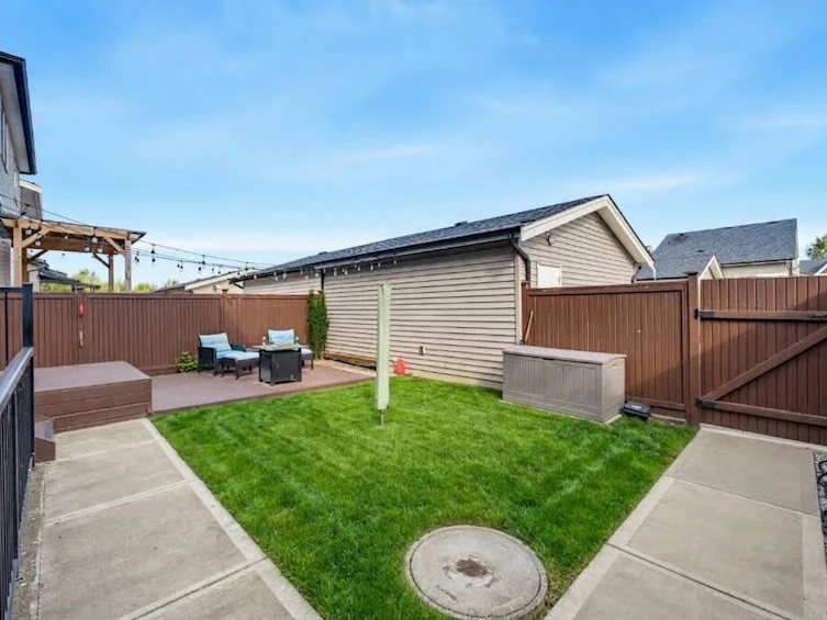 27047 35a Avenue, Langley, BC, V4W 0C3 - 35
