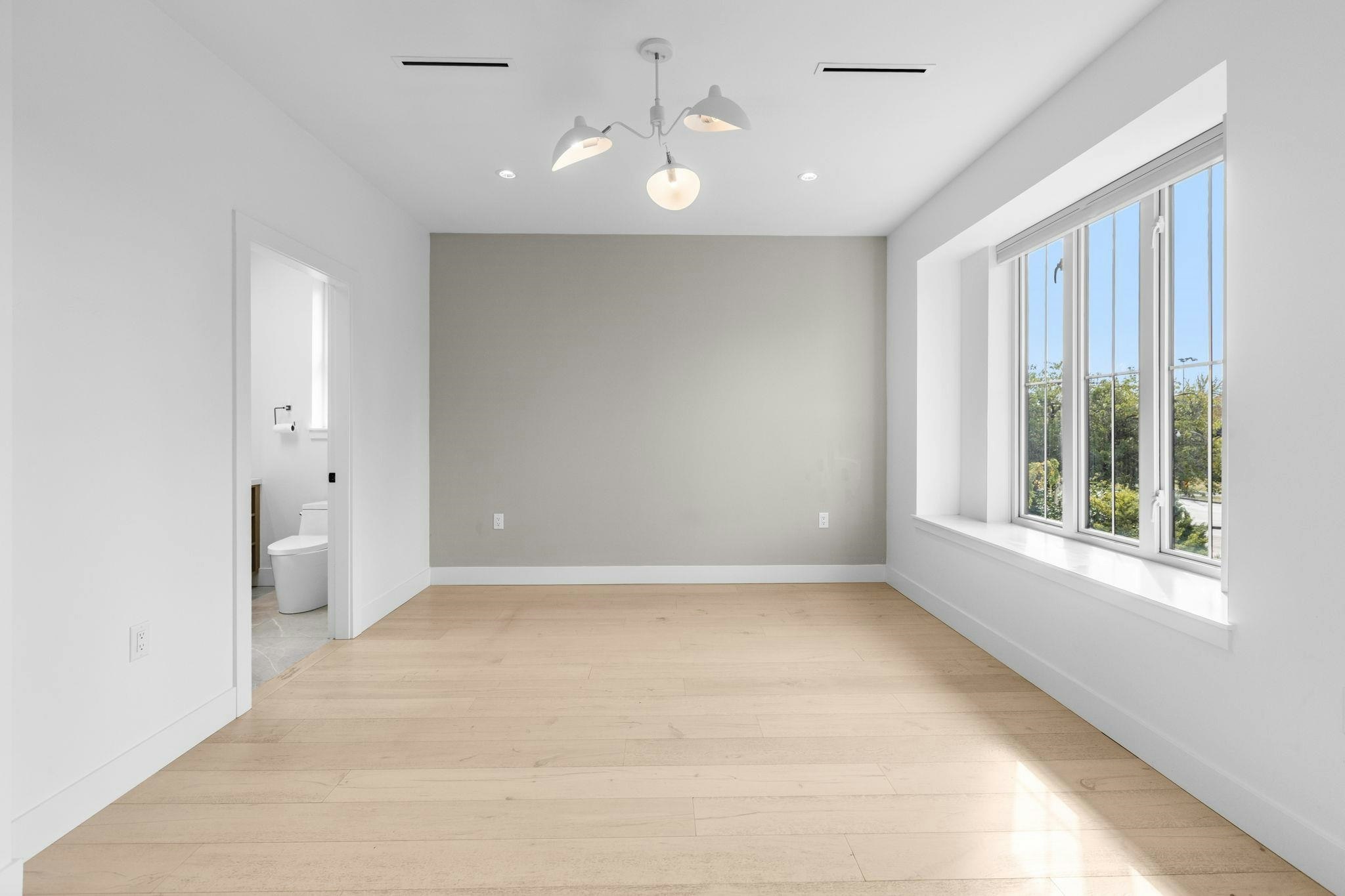 3123 W 16th Avenue, Vancouver, BC, V6K 3C9 - 17