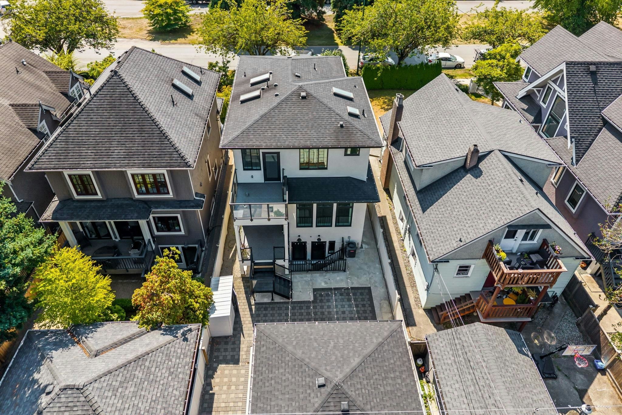 3123 W 16th Avenue, Vancouver, BC, V6K 3C9 - 38