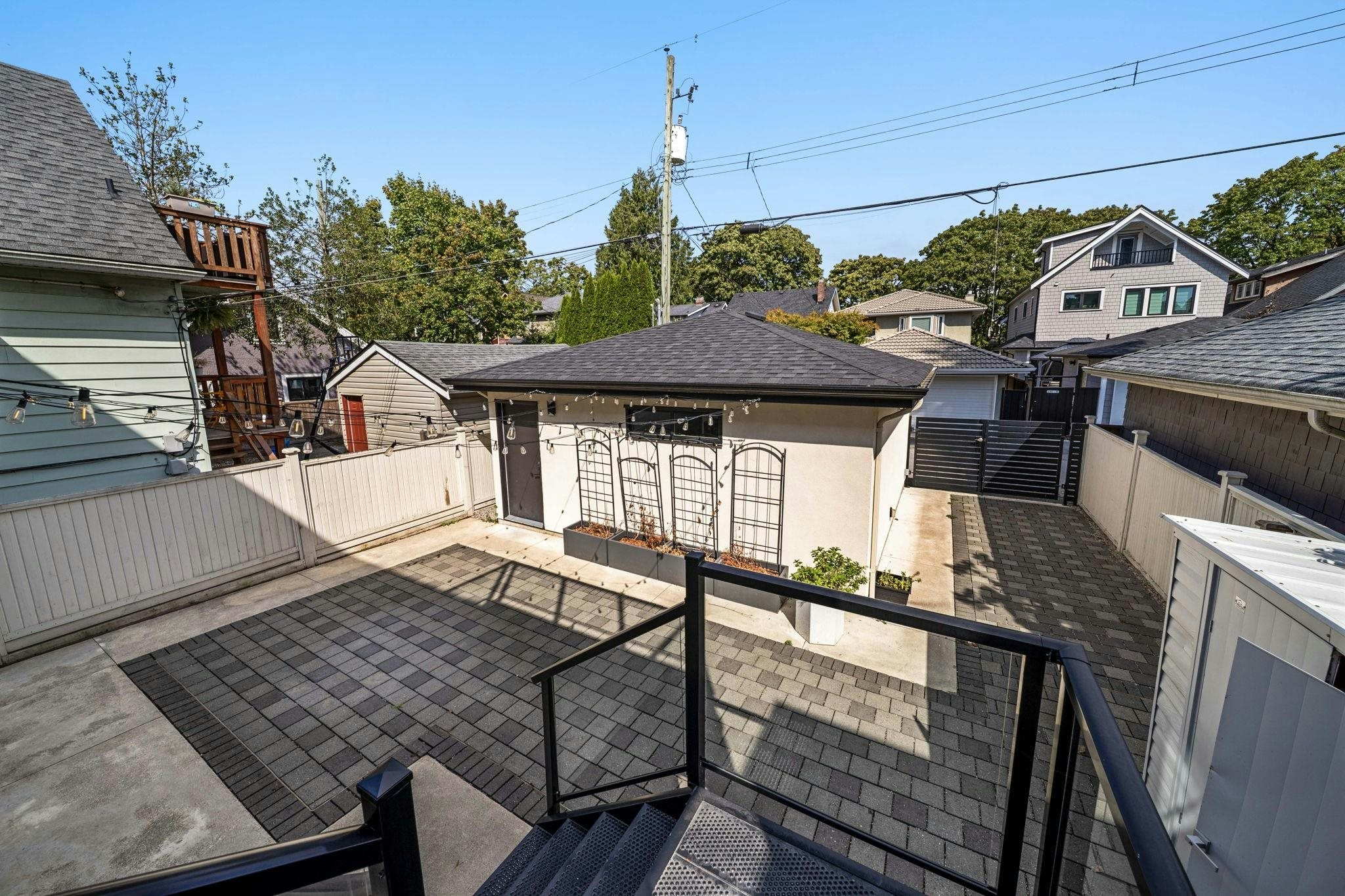 3123 W 16th Avenue, Vancouver, BC, V6K 3C9 - 32