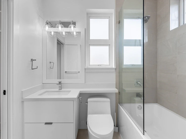 3123 W 16th Avenue, Vancouver, BC, V6K 3C9 - 25