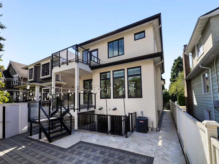 3123 W 16th Avenue, Vancouver, BC, V6K 3C9 - 30