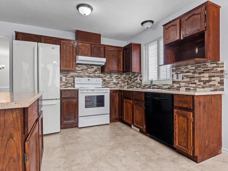 45470 Spruce Drive, Chilliwack, BC, V2R 3V3 - 16