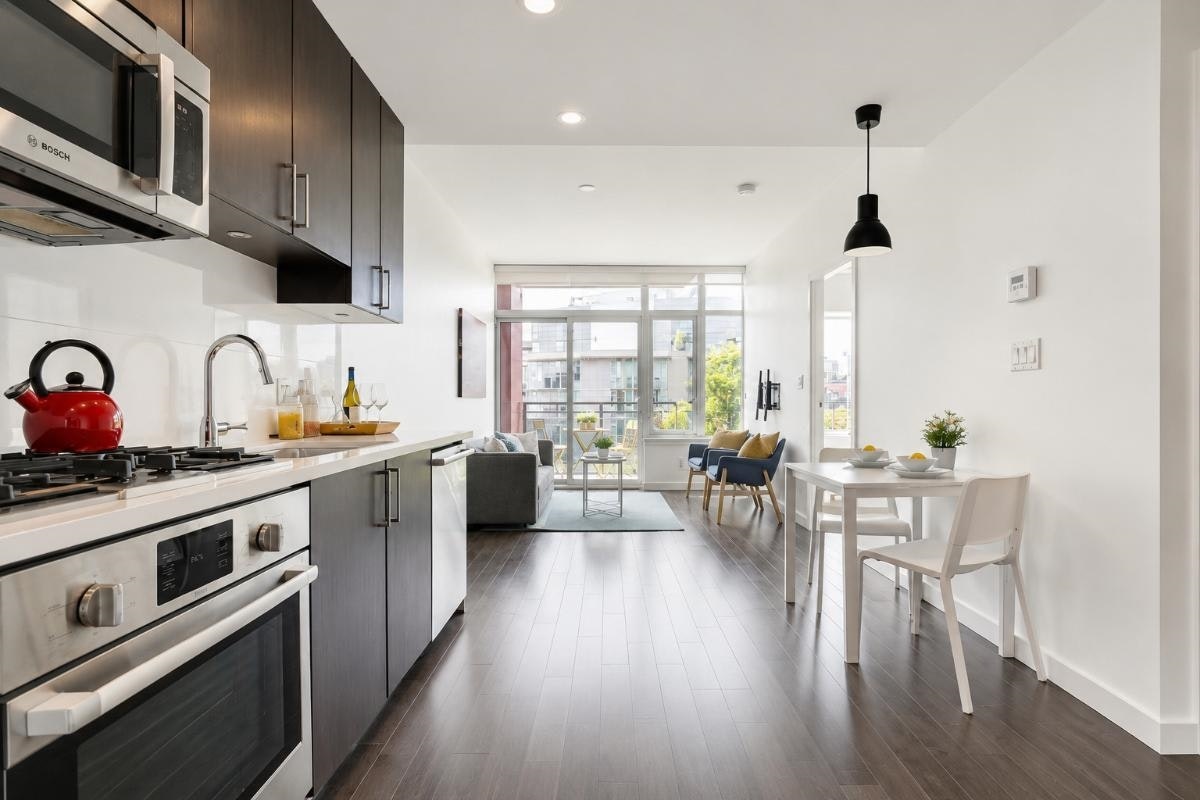 906-38 W 1st Avenue, Vancouver, BC, V5Y 0K3 - 5