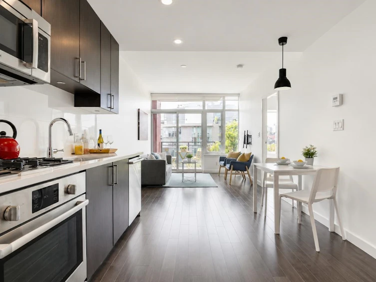 906-38 W 1st Avenue, Vancouver, BC, V5Y 0K3 - 5