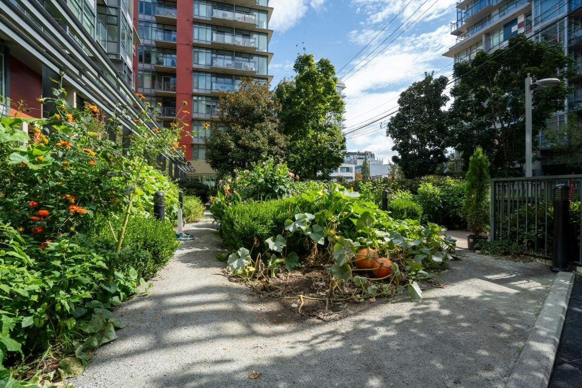 906-38 W 1st Avenue, Vancouver, BC, V5Y 0K3 - 26