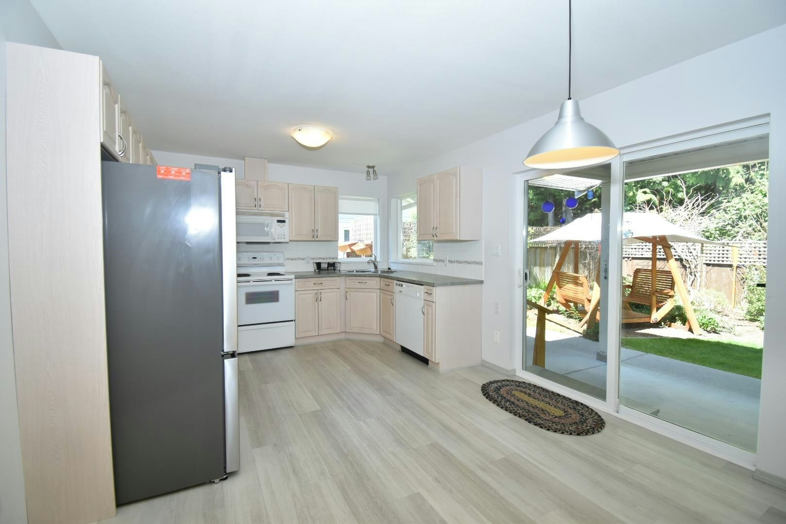 22-535 Shaw Road, Gibsons, BC, V0N 1V8 - 11