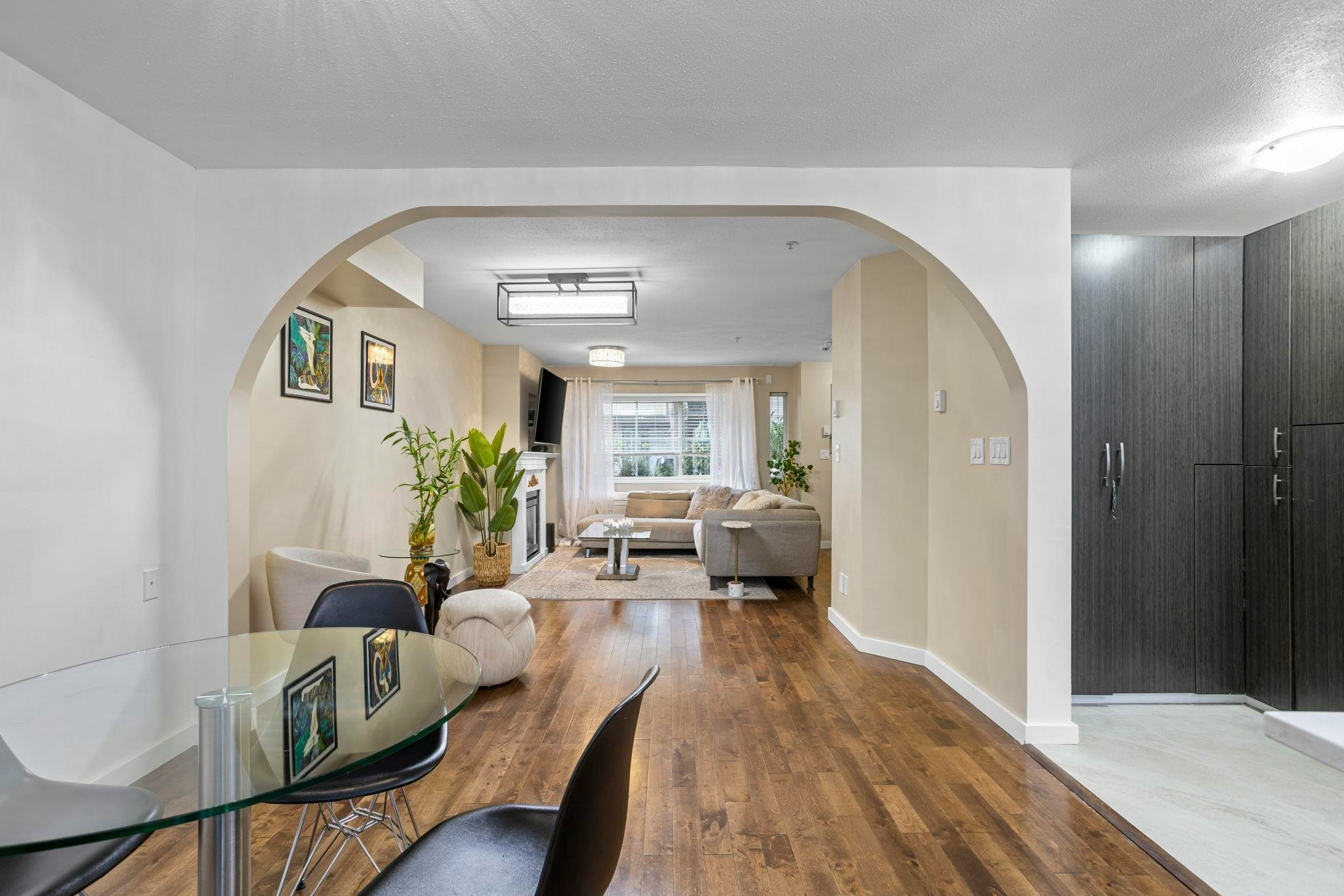 38-12449 191 Street, Pitt Meadows, BC, V3Y 2R4