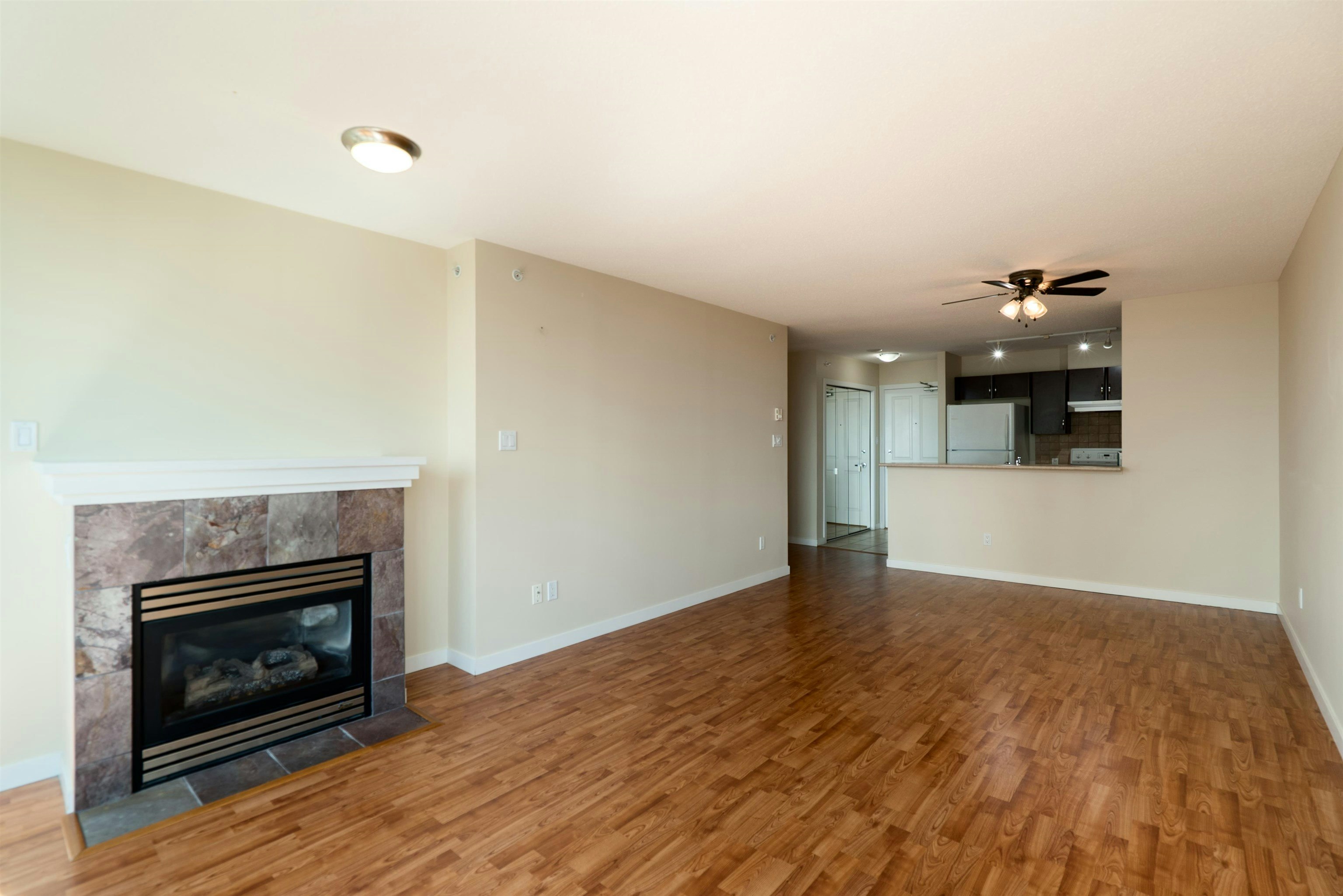 1105-6659 Southoaks Crescent, Burnaby, BC, V5E 4M9 - 2