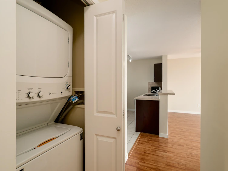 1105-6659 Southoaks Crescent, Burnaby, BC, V5E 4M9 - 13