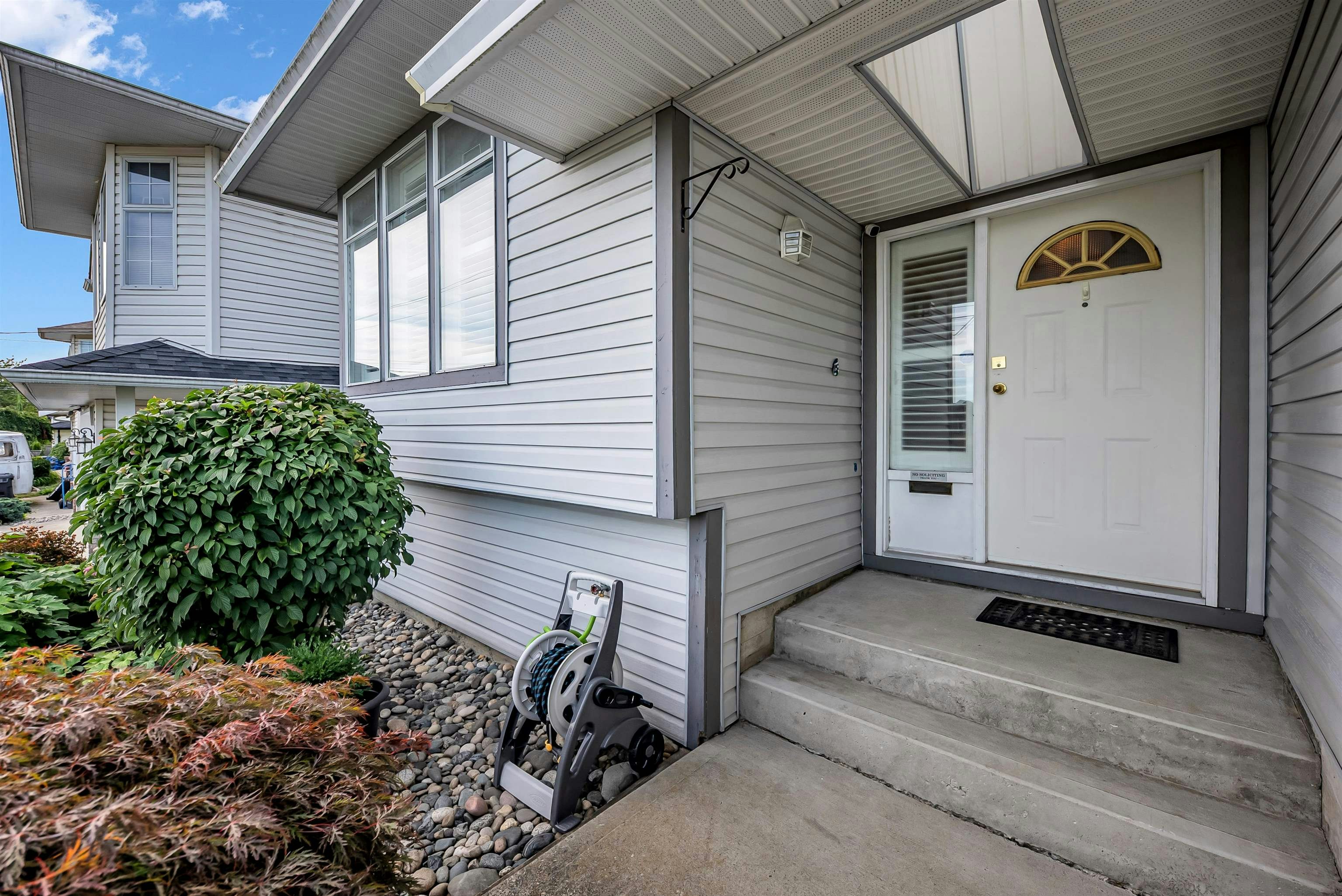 1869 Harbour Street - 2