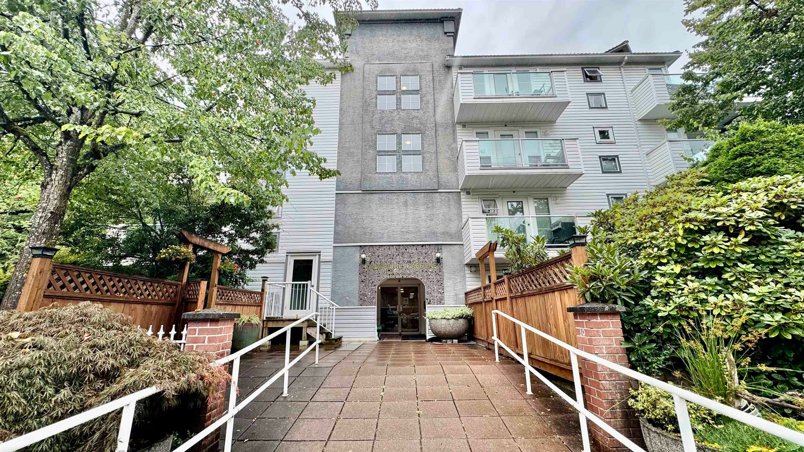 403-2983 Cambridge Street, Port Coquitlam, BC, V3B 7N7